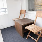 Cozy With Private Sauna And Parking Apartment *