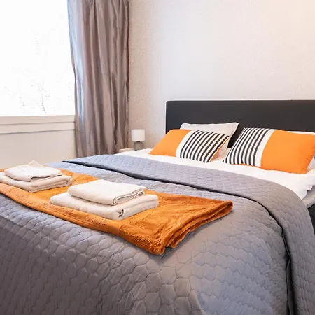 Cozy With Private Sauna And Parking 아파트 로바니에미