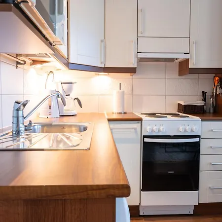 Cozy With Private Sauna And Parking 아파트 *