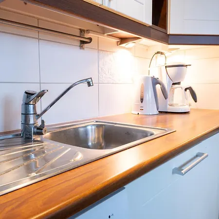 Cozy With Private Sauna And Parking